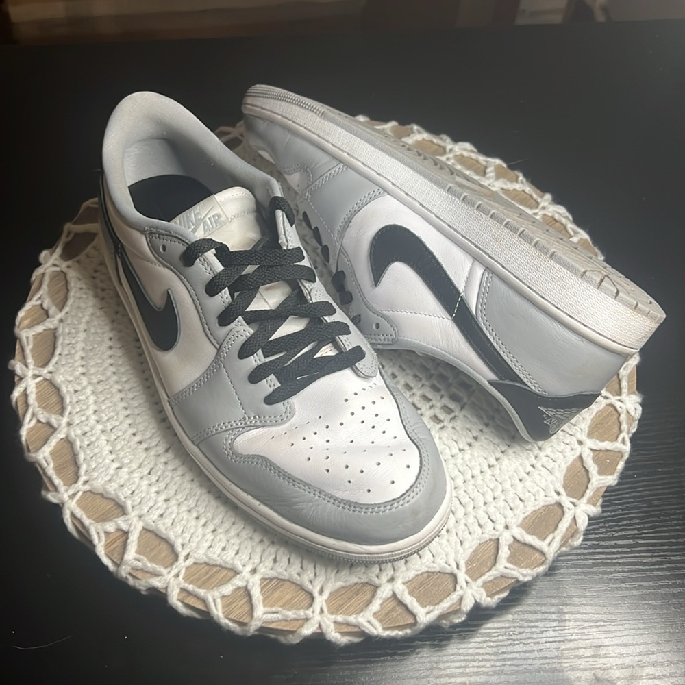 Air Jordan 1 Low OG "Wolf Grey"